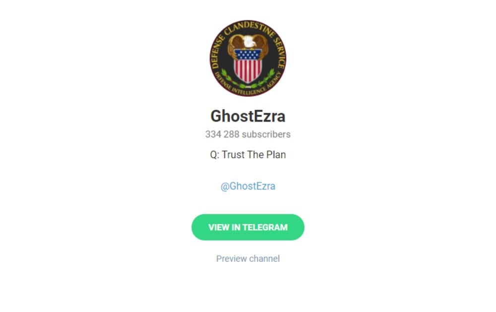 QAnon ha un nuovo paladino – e un nuovo nemico – in GhostEzra