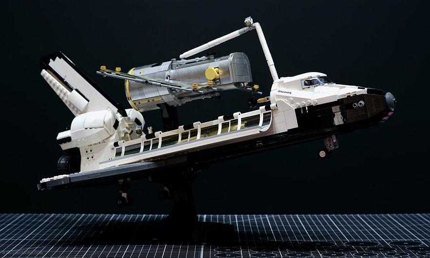 LEGO Space Shuttle Discovery 10283, la recensione
