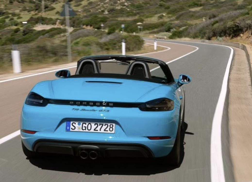 Porsche Boxster: presto il concept della versione elettrica