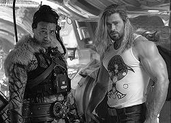 Thor: Love and Thunder – Taika Waititi annuncia la fine delle riprese del film Marvel