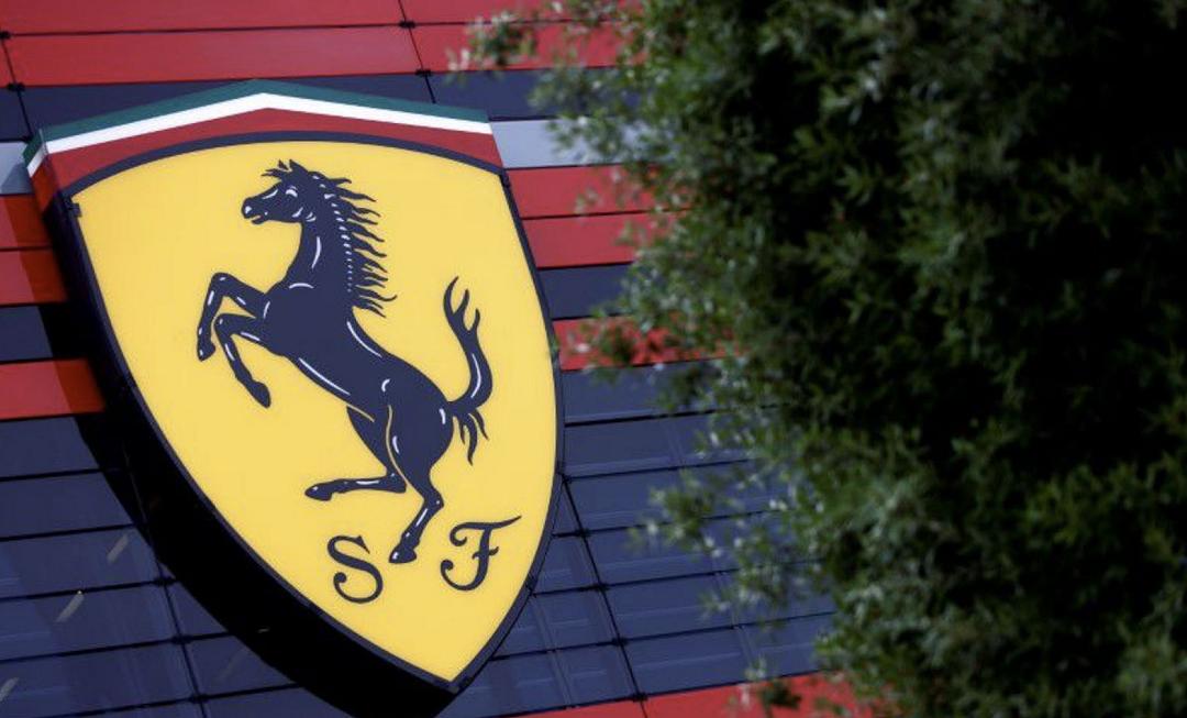 Ferrari presenterà una nuova auto: appuntamento per il 16 marzo