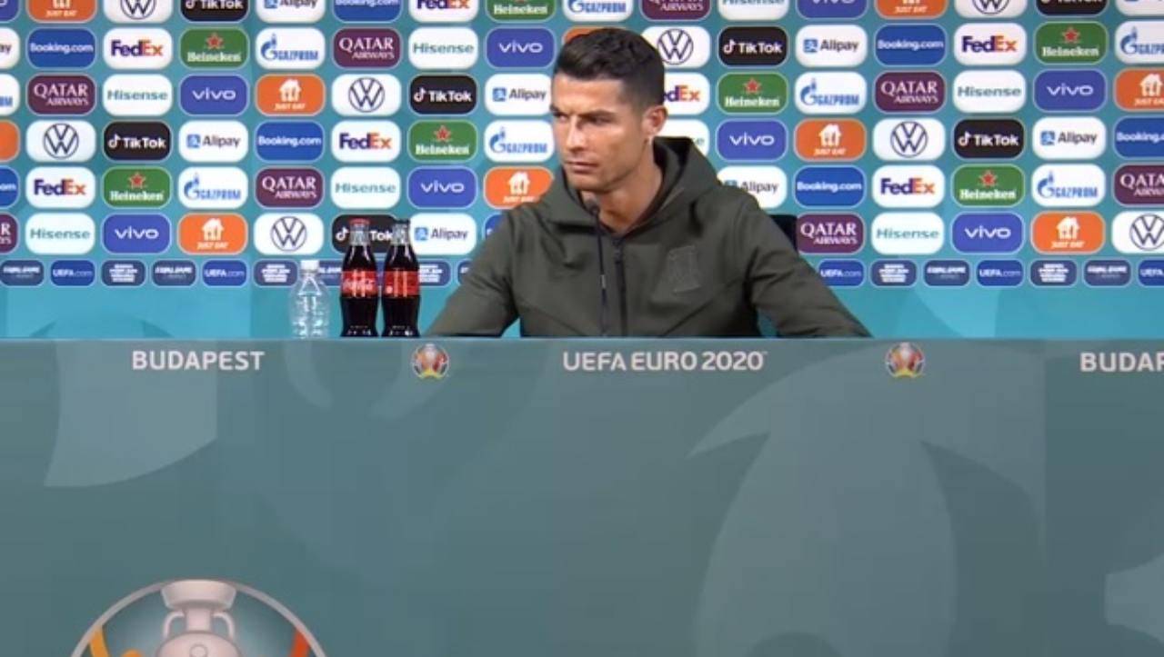 Cristiano Ronaldo ha fatto perdere a Coca Cola 4 miliardi con il suo gesto