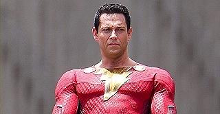 Shazam! Fury of the Gods: le prime foto di Zachary Levi col costume