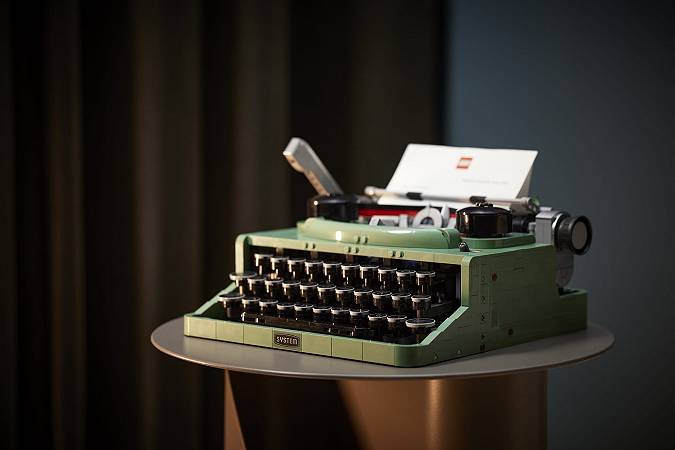 LEGO Ideas Typewriter
