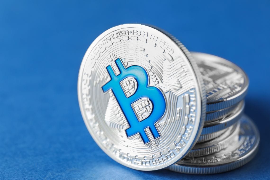 El Salvador ha acquistato 400 Bitcoin, oggi la criptovaluta diventa a corso legale