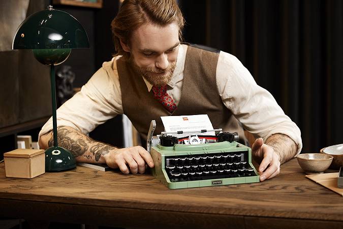 LEGO Ideas Typewriter