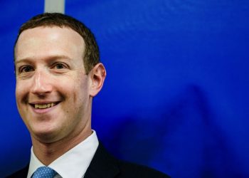 Facebook, la supplica di un investitore a Mark Zuckerberg: “piantala con il metaverso, è uno spreco di soldi”
