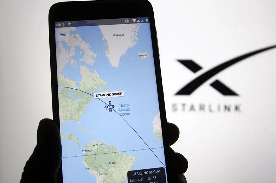 SpaceX vuole portare Starlink sugli smartphone: telefonate, messaggi e internet via satellite