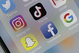 Facebook, Google, TikTok e Twitter si uniscono alla lotta contro gli abusi verso le donne