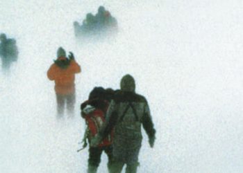 Aria Sottile, la recensione: la storia di coraggio e morte intorno all'Everest
