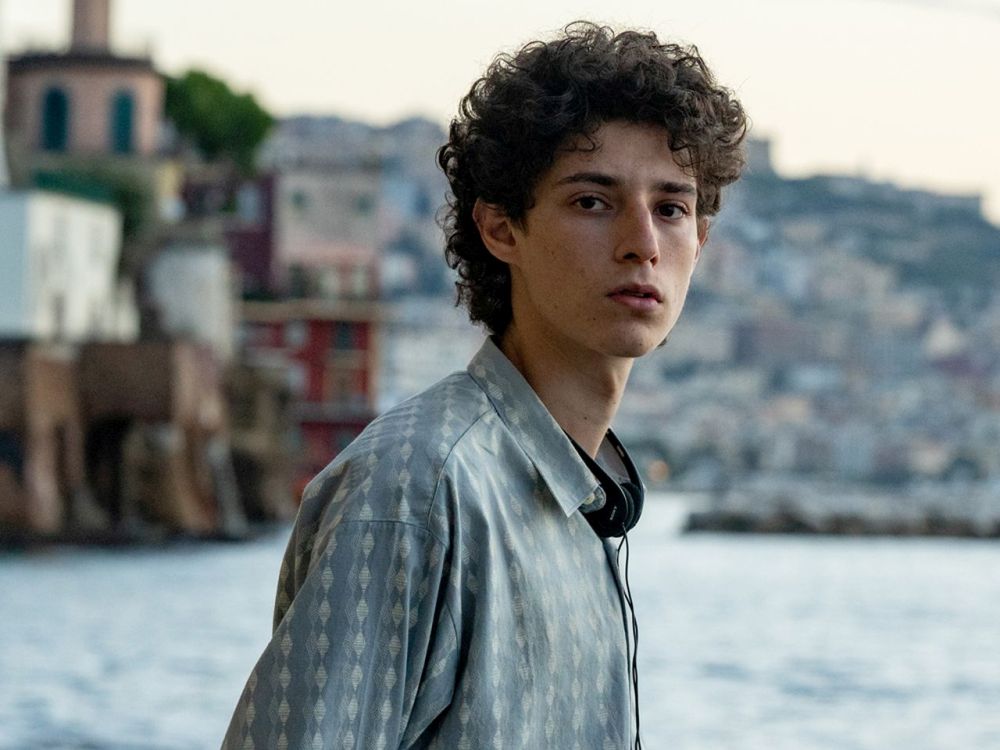 È stata la mano di Dio: primo trailer e poster del nuovo film di Paolo Sorrentino