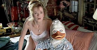 Howard the Duck: Lea Thompson si propone per la regia del reboot