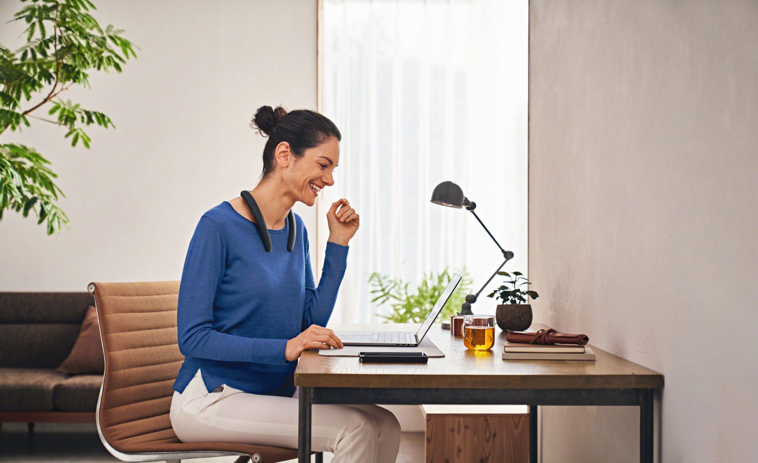 Sony: arriva il diffusore da spalla dedicato allo smart working