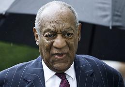 Bill Cosby condannato per abuso ad una sedicenne, la difesa parla di persecuzione razzista