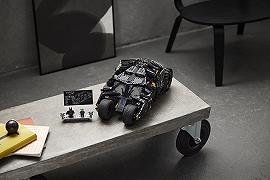 LEGO Tumbler, prime immagini dell’auto di Batman su Amazon JP