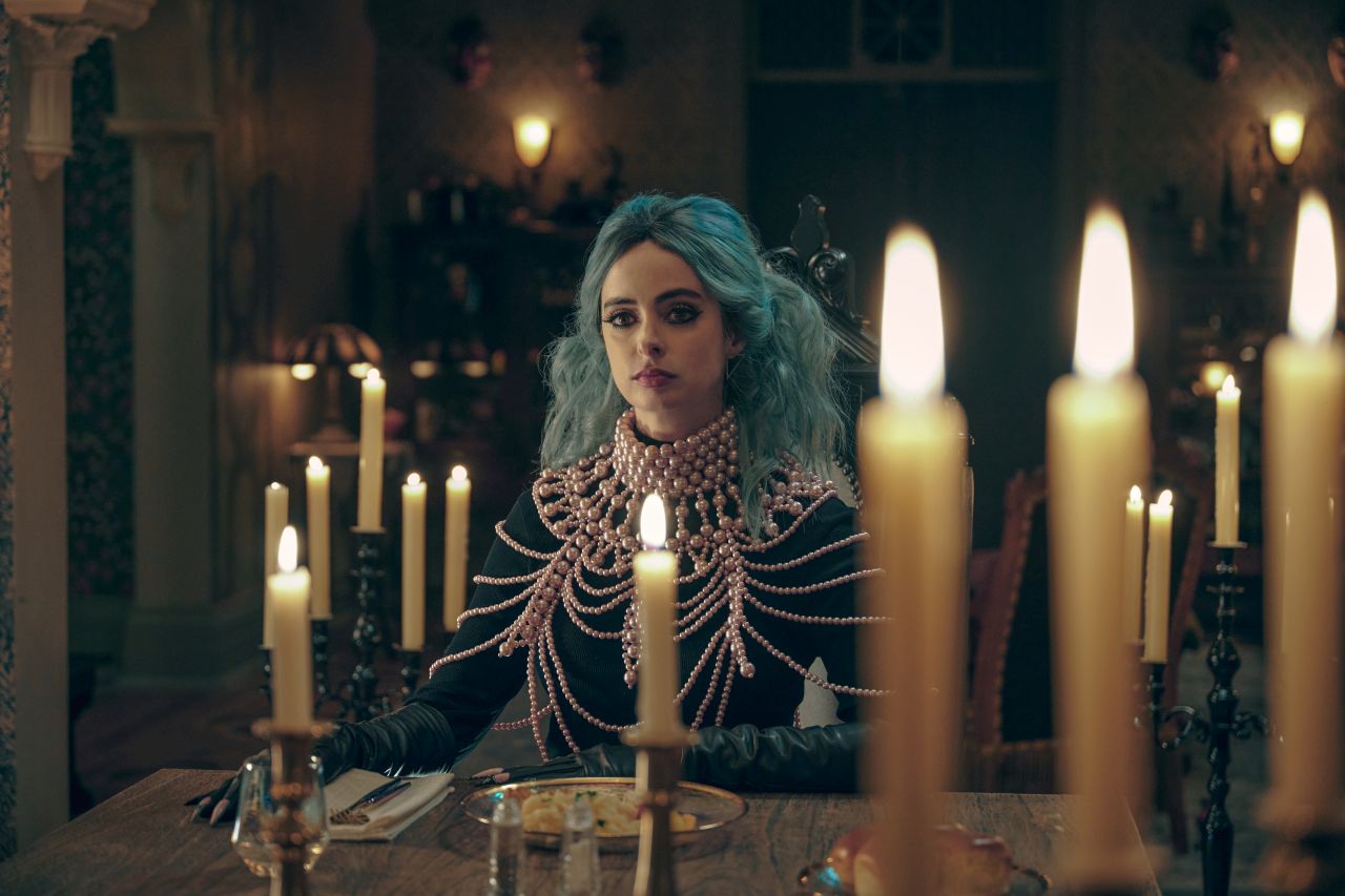 Nightbooks: tre video di backstage e i blooper dal film Netflix con Krysten Ritter