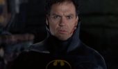 The Flash: il filmato inedito rivela la Batcaverna del Batman di Michael Keaton