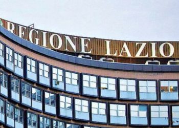 Attacco hacker contro la regione Lazio: sistemi informatici paralizzati, in tilt il portale di prenotazione vaccini