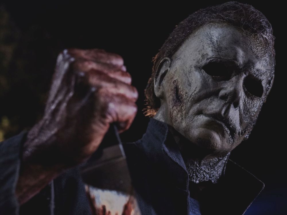 Halloween Kills: tre clip e due featurette dall’horror in arrivo domani nei cinema