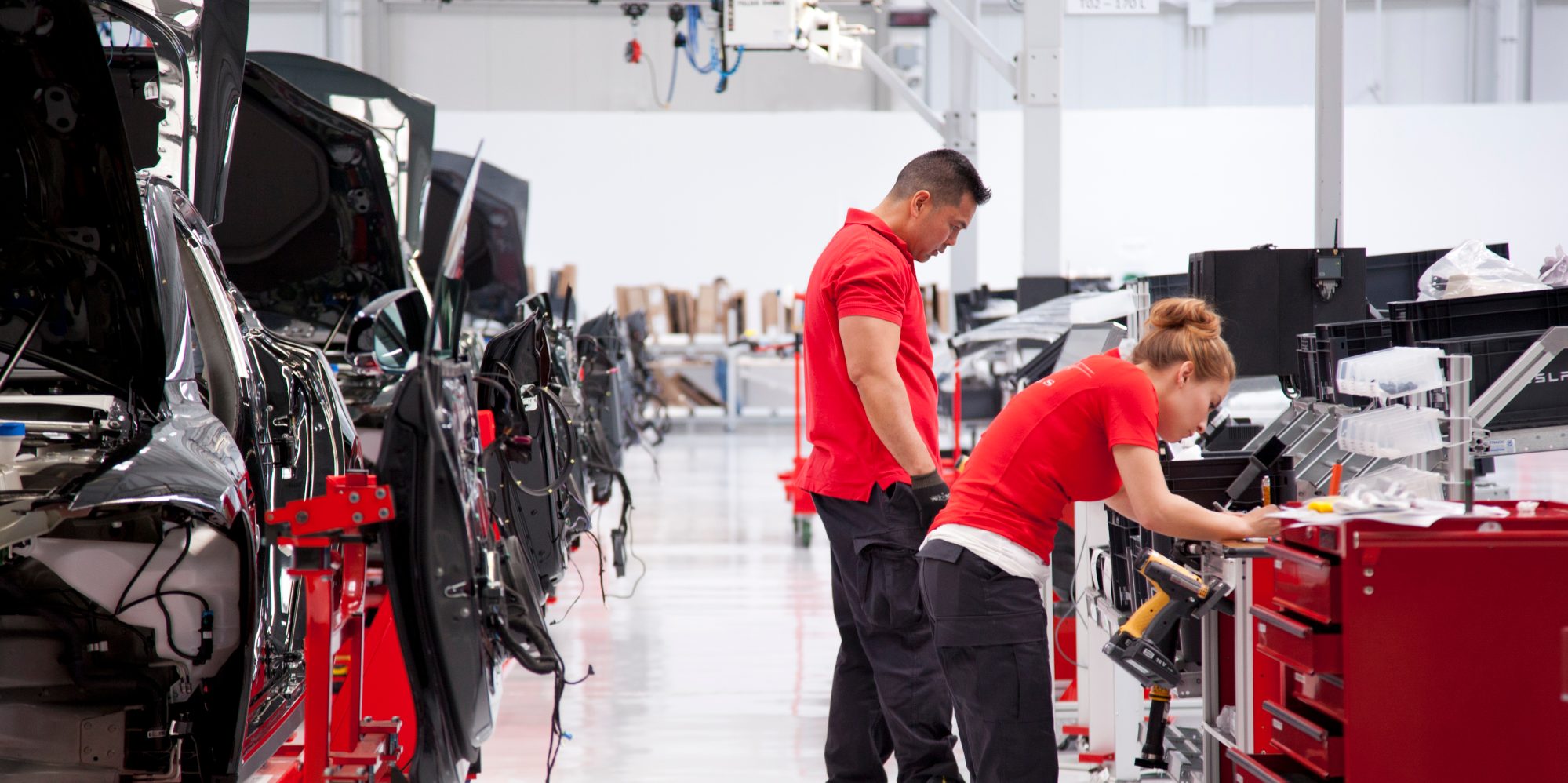 Tesla ha chiuso il Q3 vendendo 241.300 vetture, nonostante la crisi dell’automotive