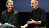 Tim Cook ricorda i 10 anni dalla morte di Steve Jobs con un'emozionante lettera