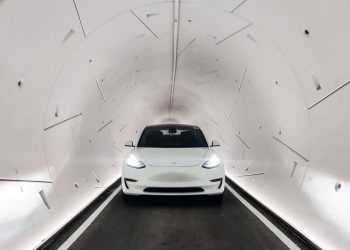 La Boring Company di Elon Musk riceve l'ok: sì a nuovi tunnel per collegare l'aeroporto ai casinò