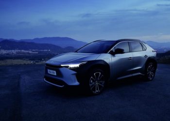 Toyota punta in alto: "vogliamo produrre elettriche con autonomia di 1000km"
