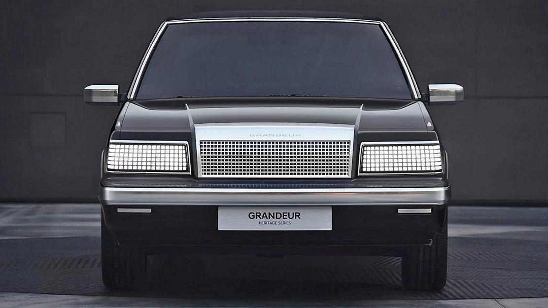 La Hyundai Grandeur è tornata: propulsione elettrica e look retro-futuristico