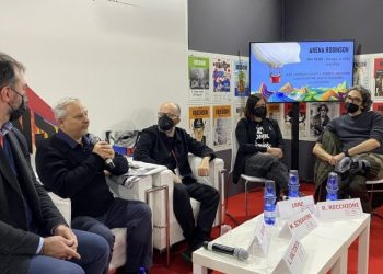 Roberto Recchioni ad Arena Robinson: "Zerocalcare e i manga vendono più di qualsiasi scrittore"