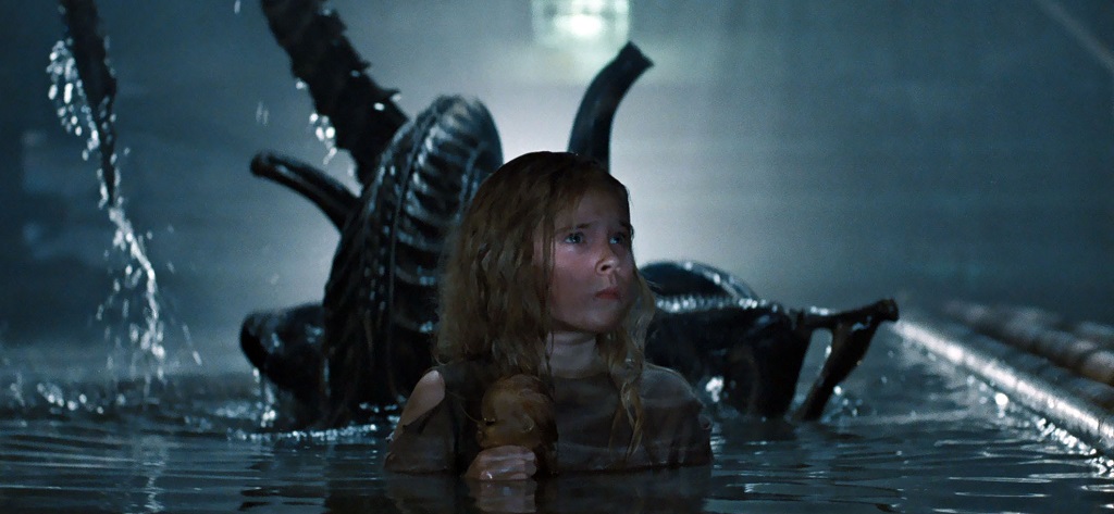 Aliens: James Cameron racconta la storia che sta dietro al titolo