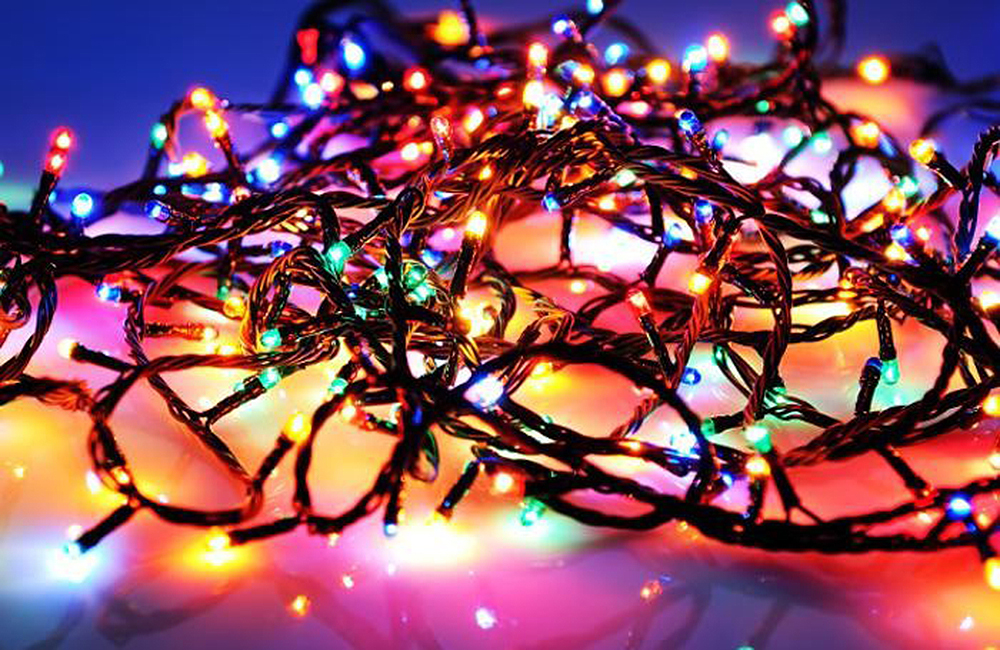 Luci di Natale: quanto consumano?