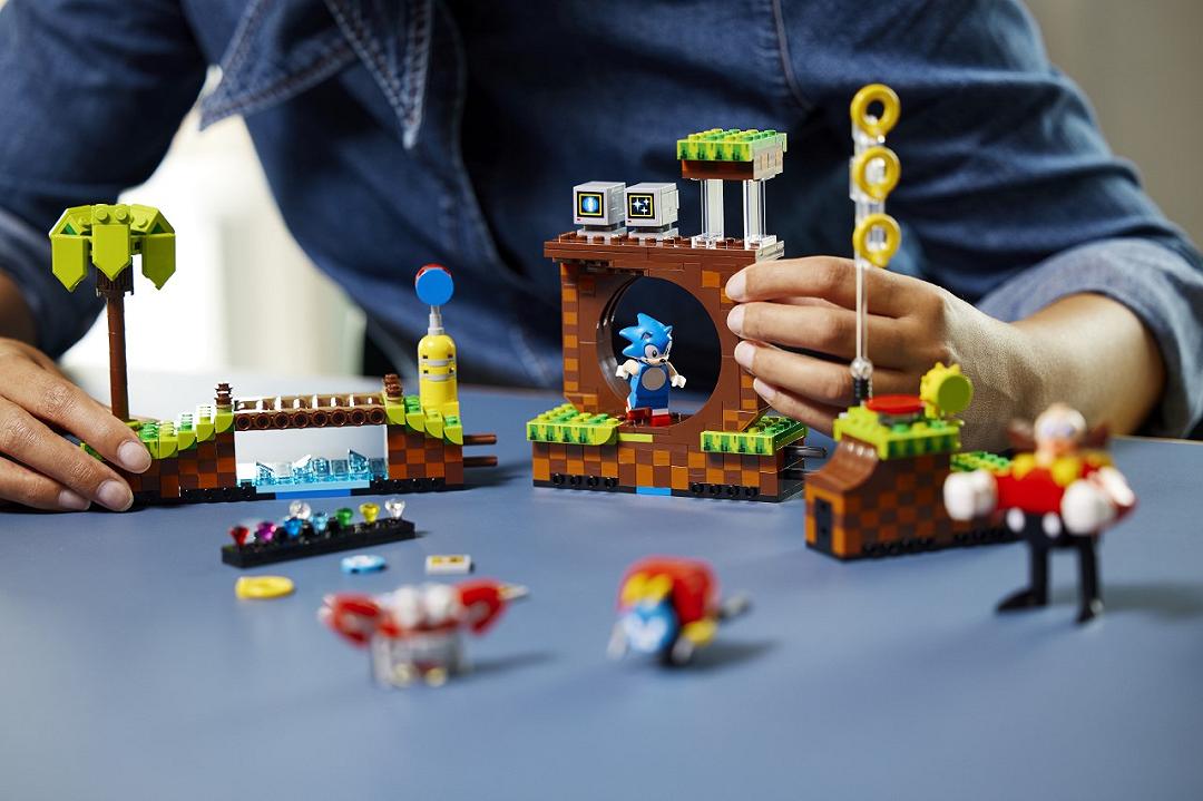 LEGO Ideas Sonic The Hedgehog: tutti i dettagli del set Green Hill Zone