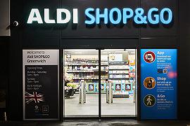 Il primo supermercato senza casse di Aldi: grazie all’IA, si esce senza pagare