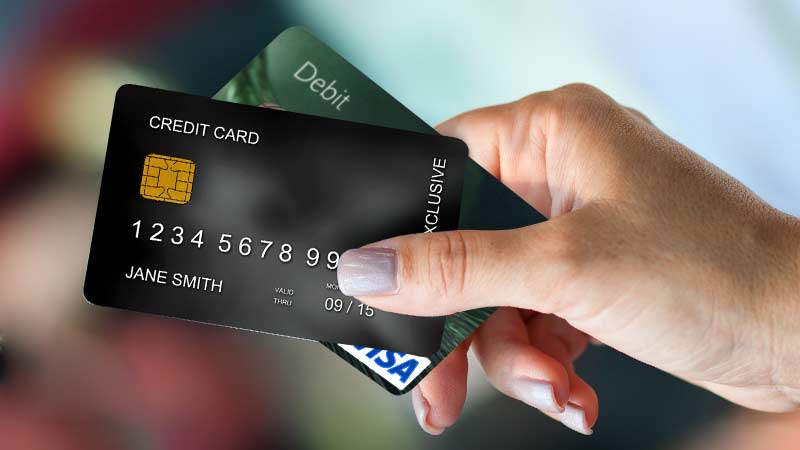 Comprare carte di pagamento italiane nel dark web costa poco più di 10 dollari, l’analisi di NordVPN
