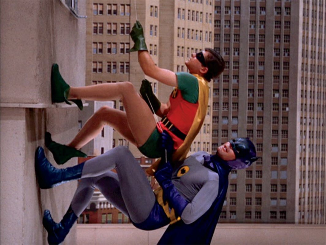 Batman: 56 anni fa andava in onda il primo episodio della serie cult con Adam West