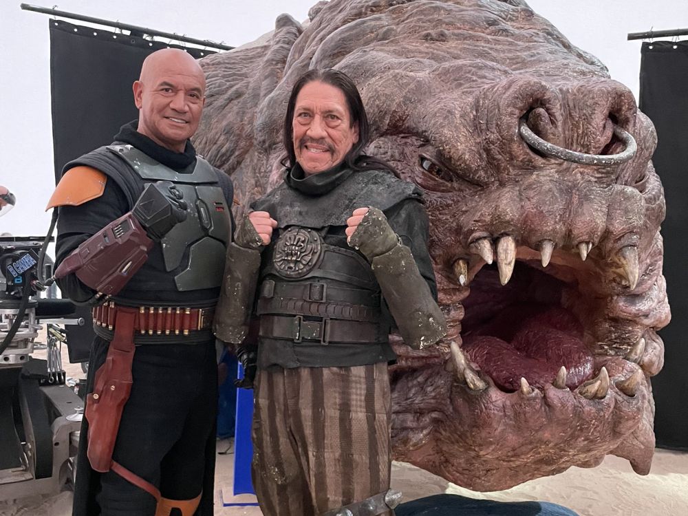 The Book of Boba Fett: Danny Trejo e la foto dal backstage in cui scherza su Machete