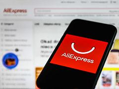 Il Governo USA mette nel mirino WeChat e AliExpress: favoriscono contrabbando e criminalità