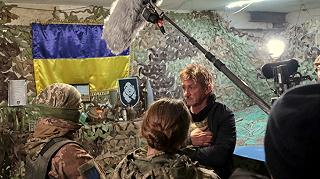 Sean Penn è in Ucraina per girare un documentario sull’invasione russa