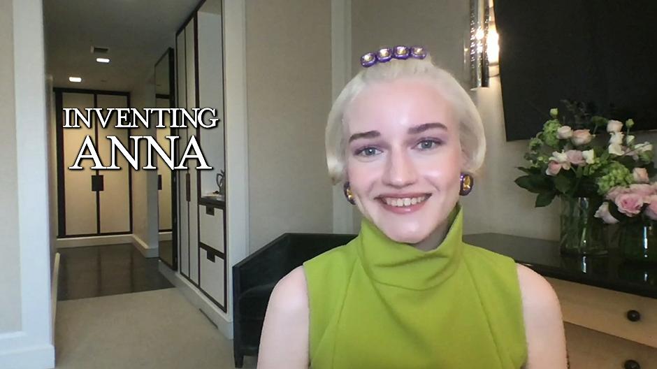 Inventing Anna, Julia Garner e Laverne Cox: “Anna Delvey è un algoritmo umano!”