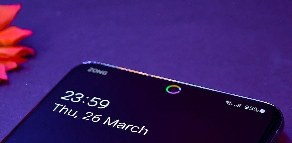 Google Pixel 6: un’app trasforma le fotocamere negli indicatori della batteria