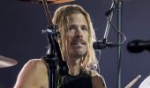 Taylor Hawkins addio: morto a soli 50 anni il batterista dei Foo Fighters