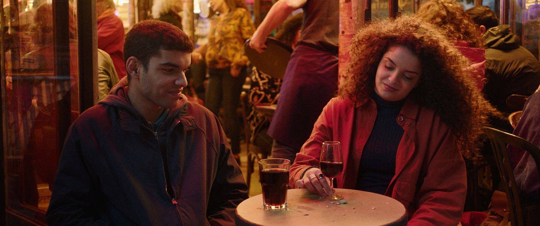 Una storia d’amore e desiderio: trailer e foto del film dal 25 marzo al cinema