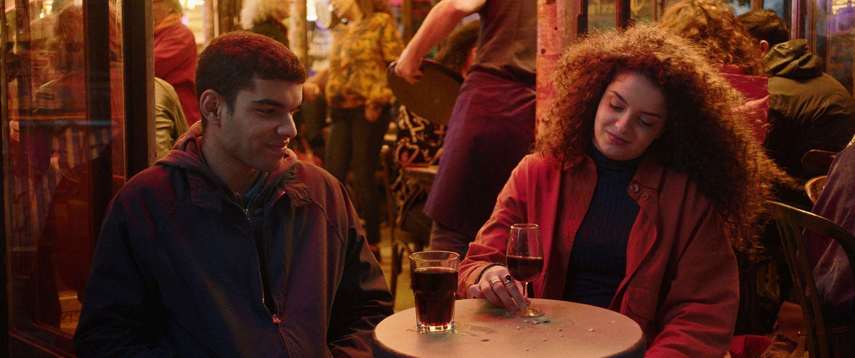 Una storia d’amore e desiderio: trailer e foto del film dal 25 marzo al cinema