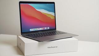 MacBook Air M2: spuntano in rete i primi benchmark