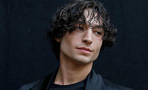 Ezra Miller è stato arrestato di nuovo alle Hawaii