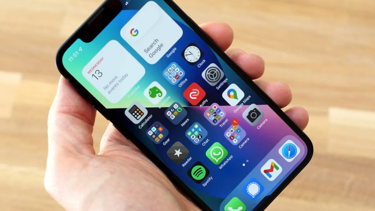 iPhone 13 mini