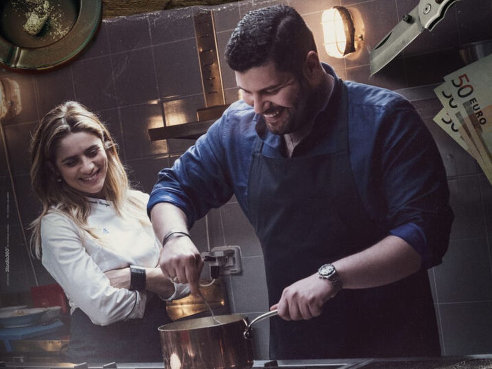 La cena perfetta: doppio trailer e poster del film con Salvatore Esposito