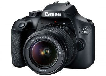 Offerte eBay: fotocamera reflex Canon EOS 4000D a un ottimo prezzo