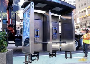 New York ha rimosso l'ultima cabina telefonica: "è la fine di un'era"