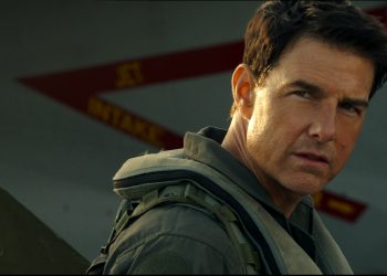 Top Gun: Maverick, lo spericolato video di ringraziamenti di Tom Cruise ai fan